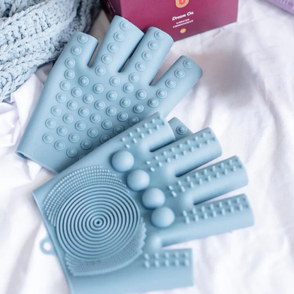 In Good Hands Massage Gloves